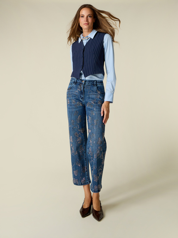 Cropped-Jeans mit Kristallbesatz
