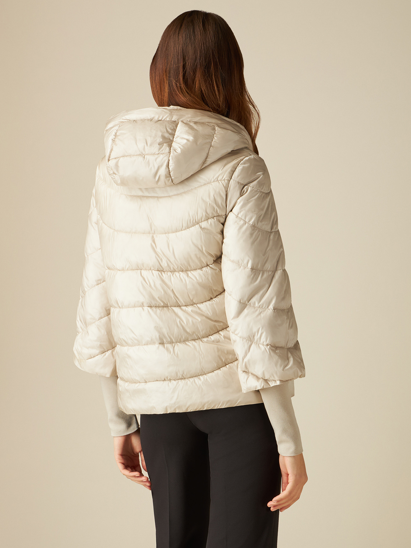 Eco-friendly down jacket with detachable arm warmers image number 1