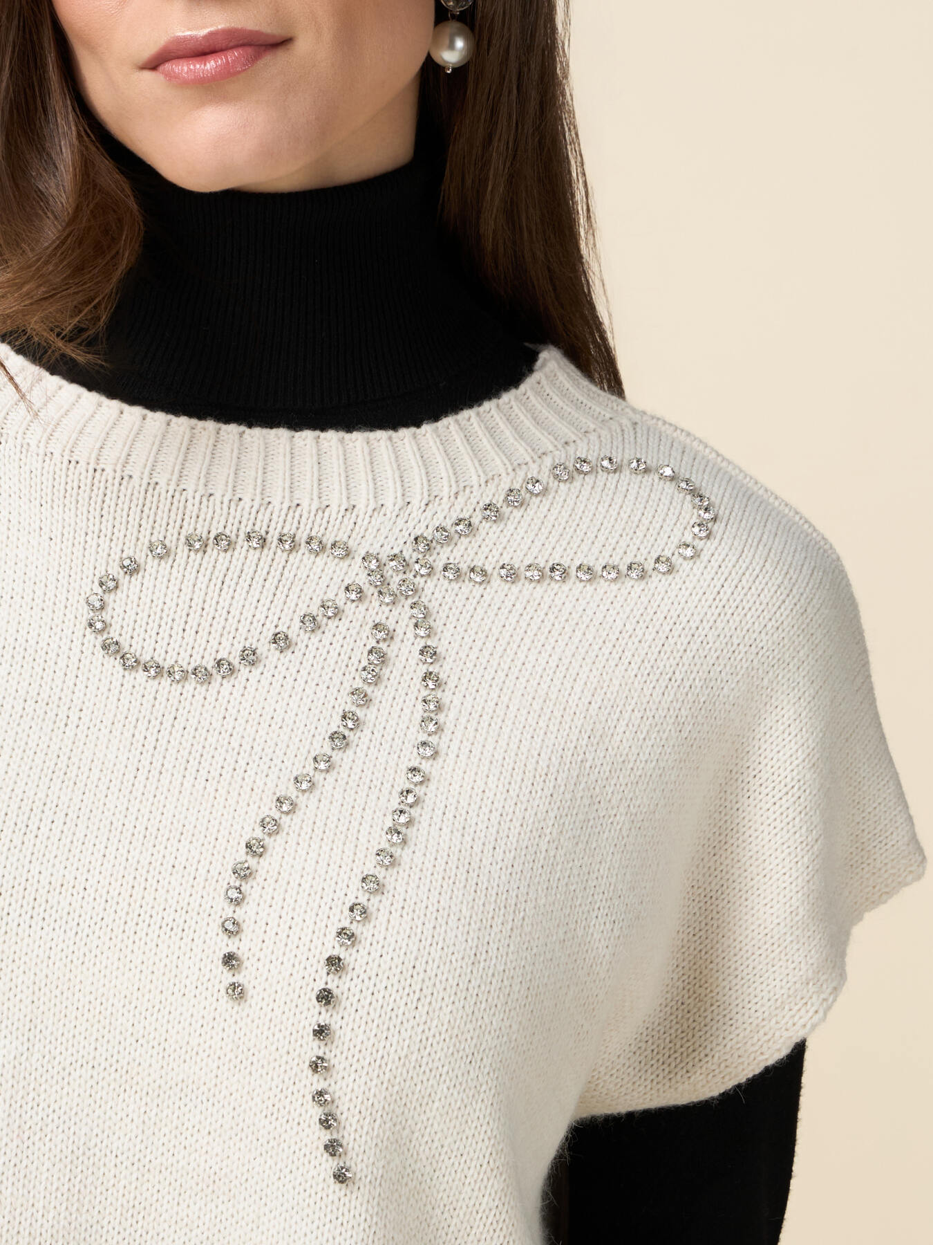 Wool blend knit vest with set stones image number 2