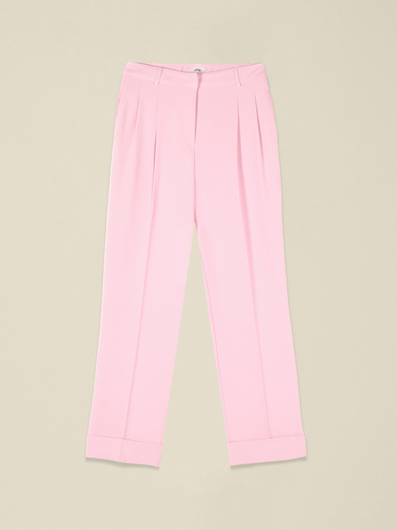 Cr&ecirc;pe fabric trousers with pleats