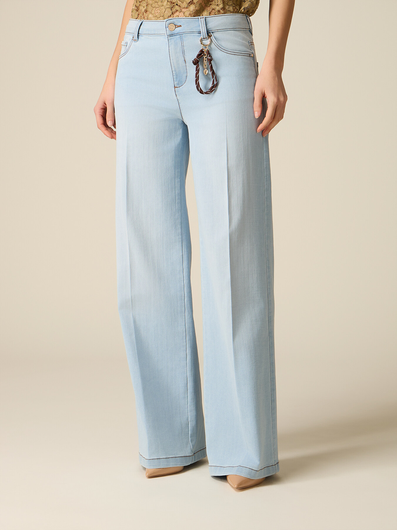 Palazzo-Jeans in D&eacute;lav&eacute;-Optik image number 3