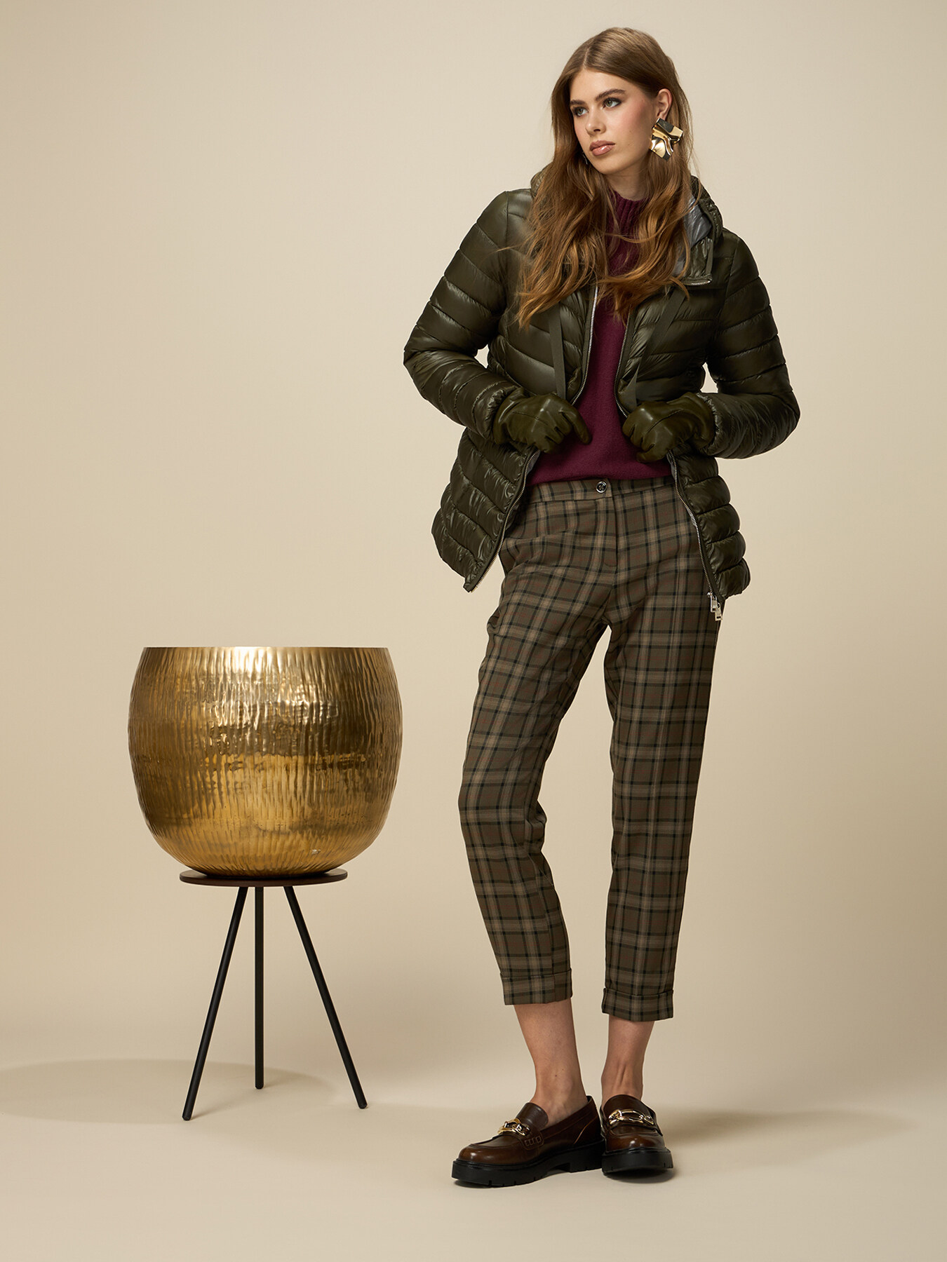 Chequered trousers image number 0