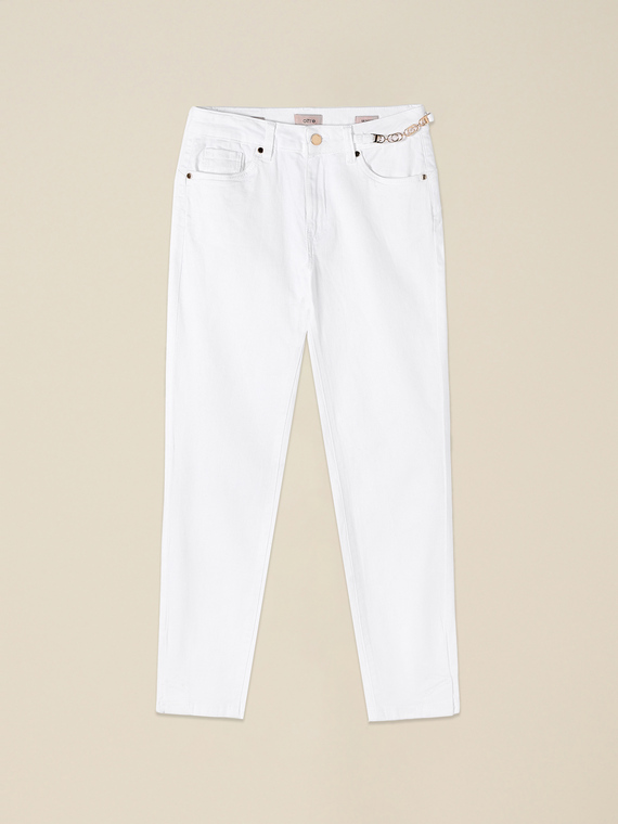 Pantaloni skinny con catena metallica