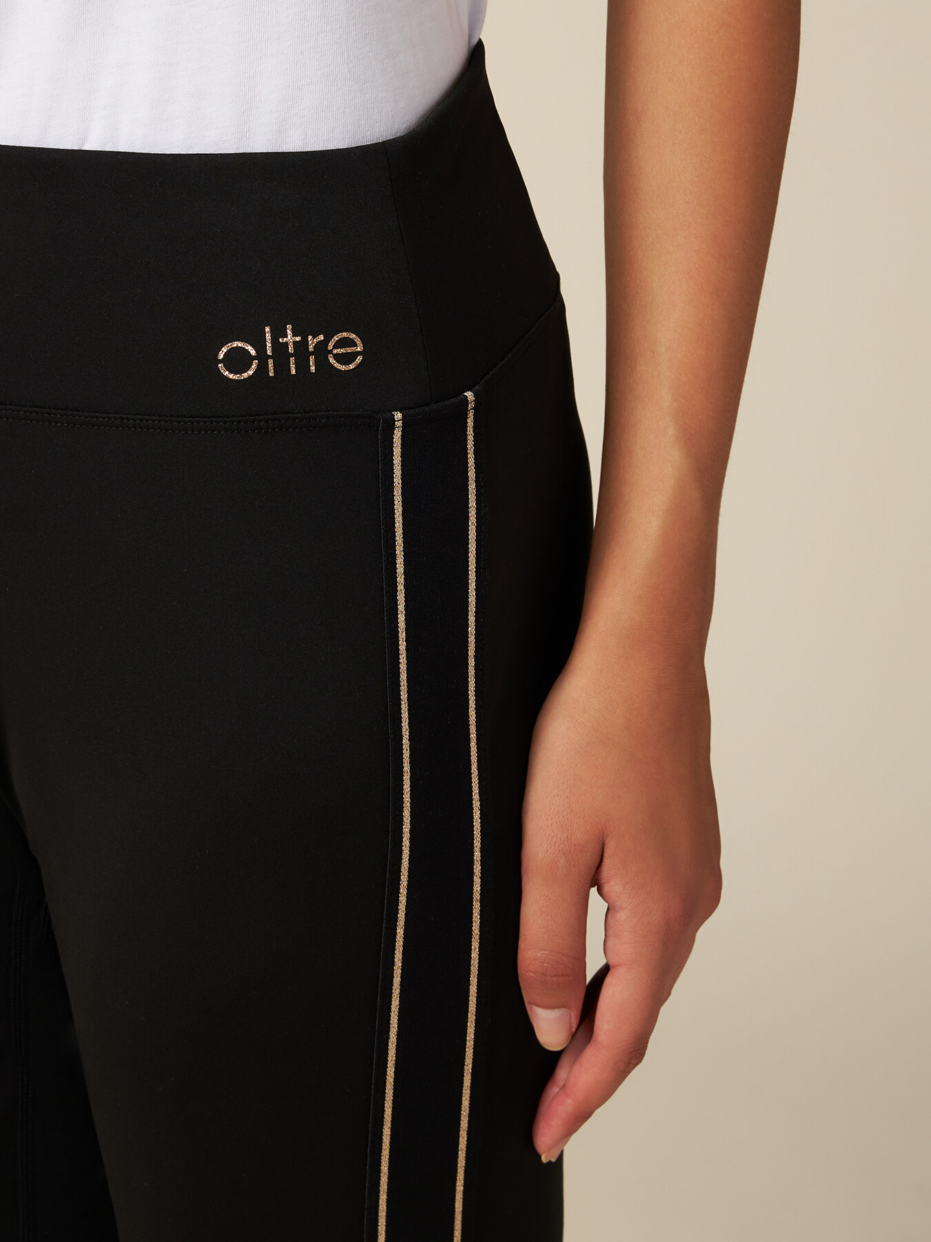 Leggings con profili laterali image number 2