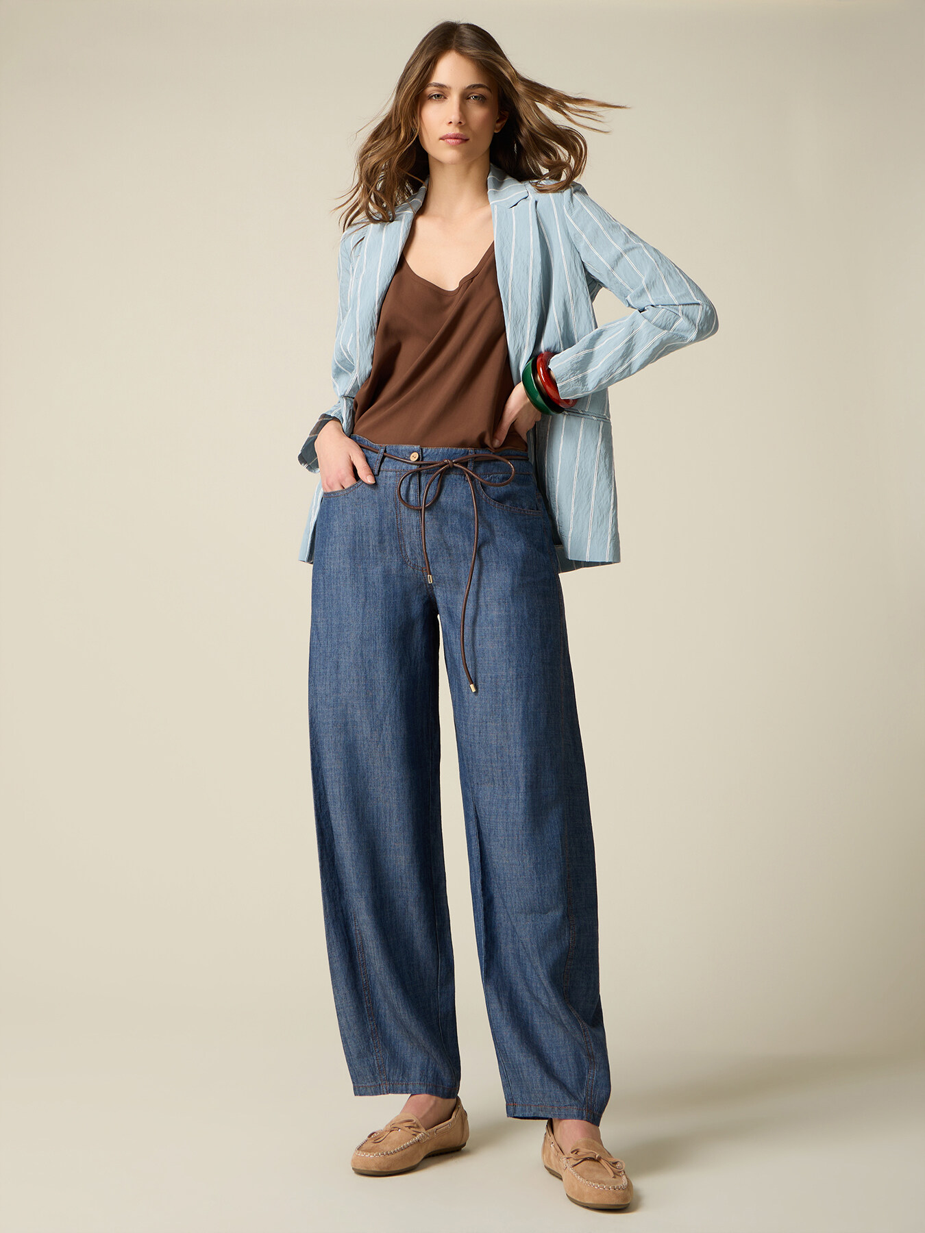 Barrel pants with denim effect image number 0