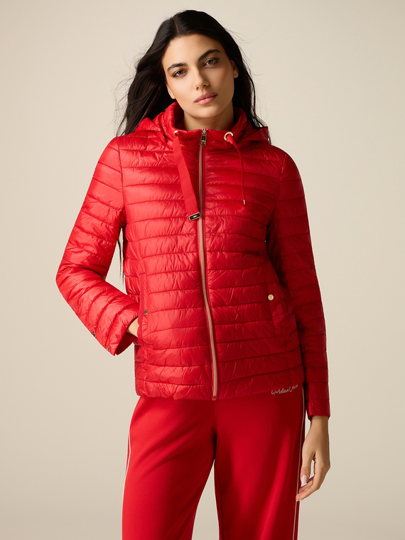 Leichte Daunenjacke mit Kapuze