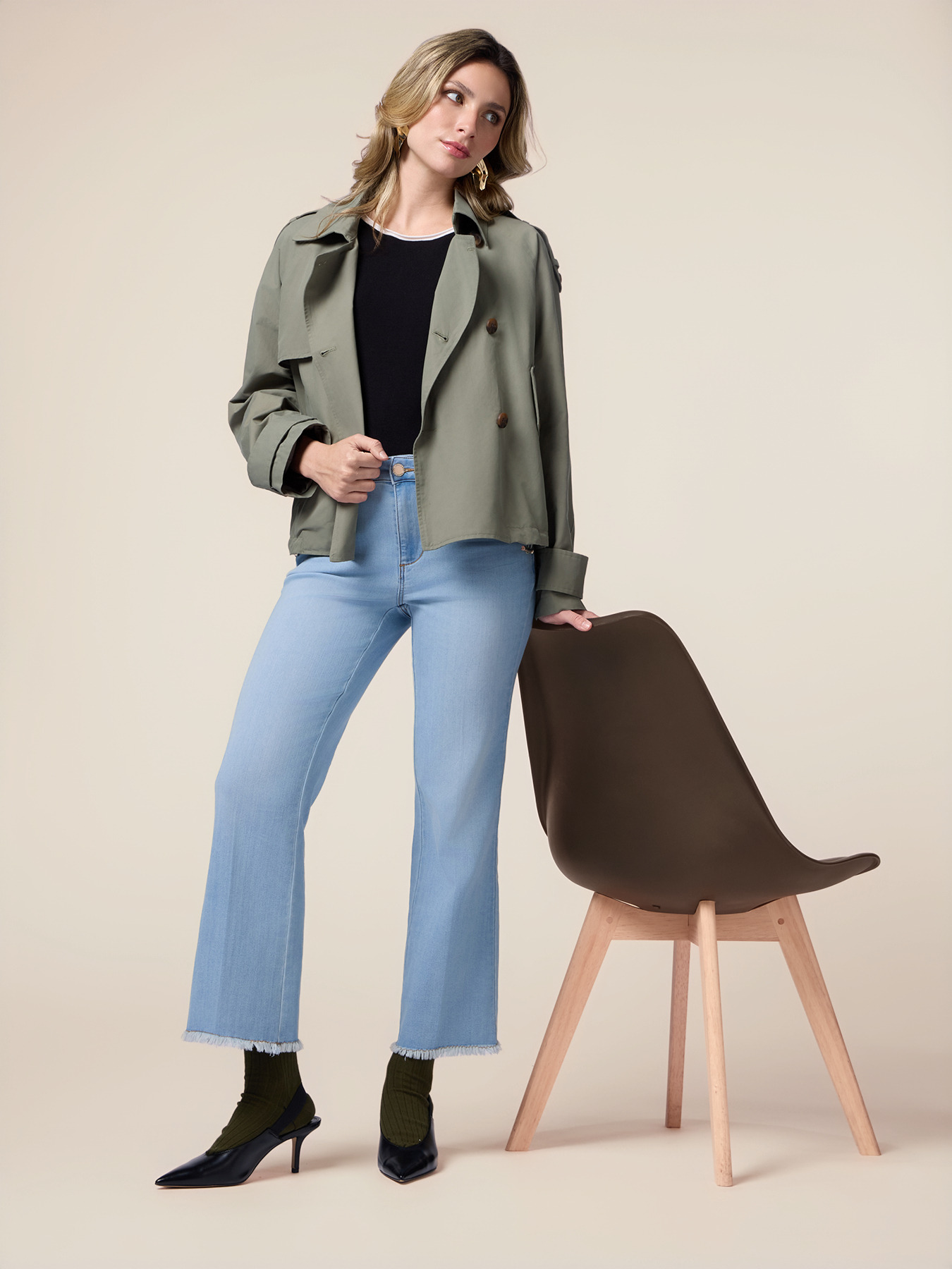 Stone-washed Jeans mit leichtem Schlag image number 0