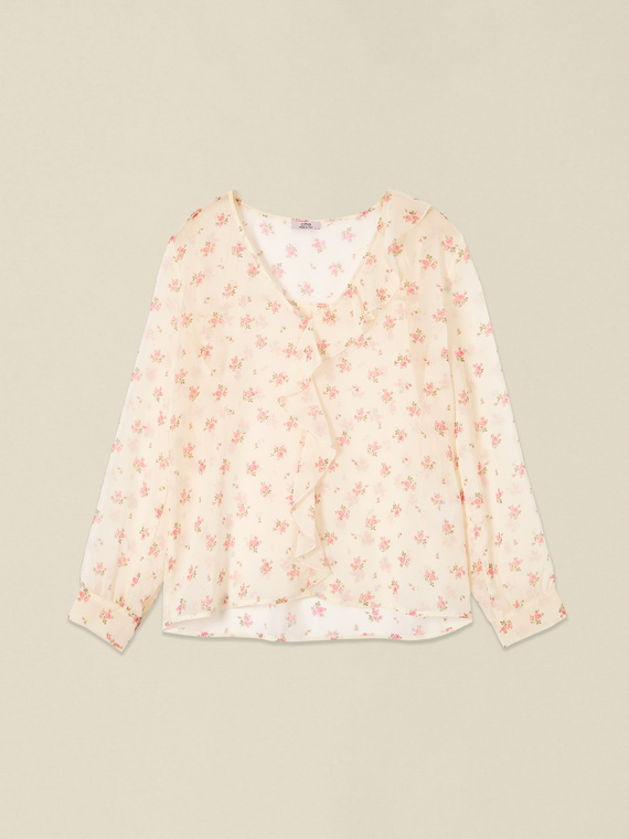 Fantasy blouse with ruffles