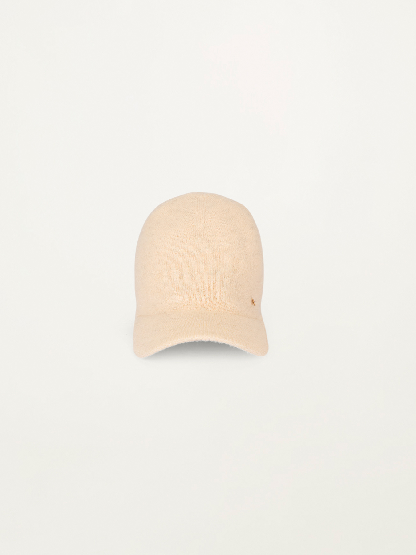 Knit beanie with visor image number 0