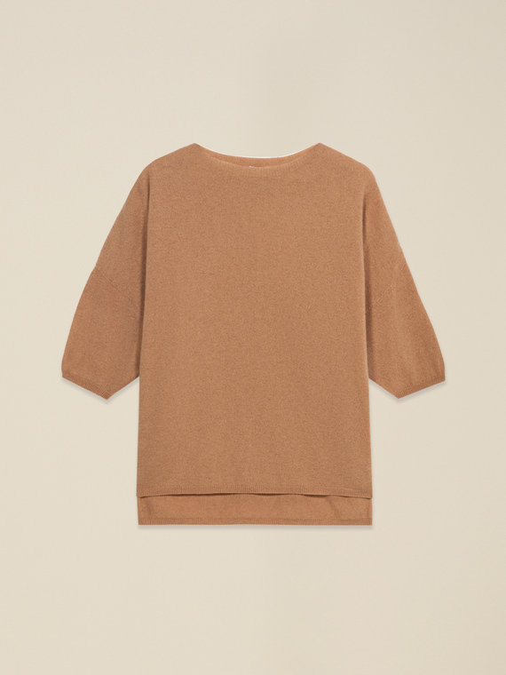 Maglia in puto cashmere con scollo a barchetta