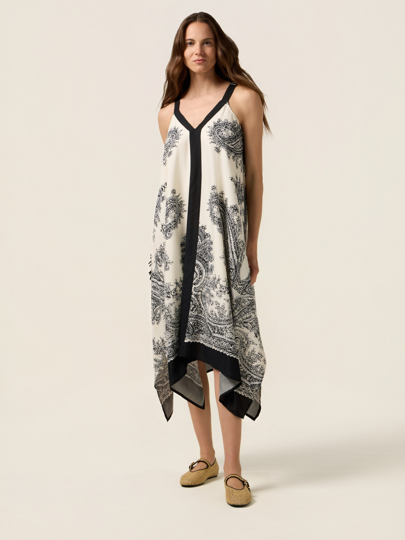 Vestido de viscosa estampado image number 0