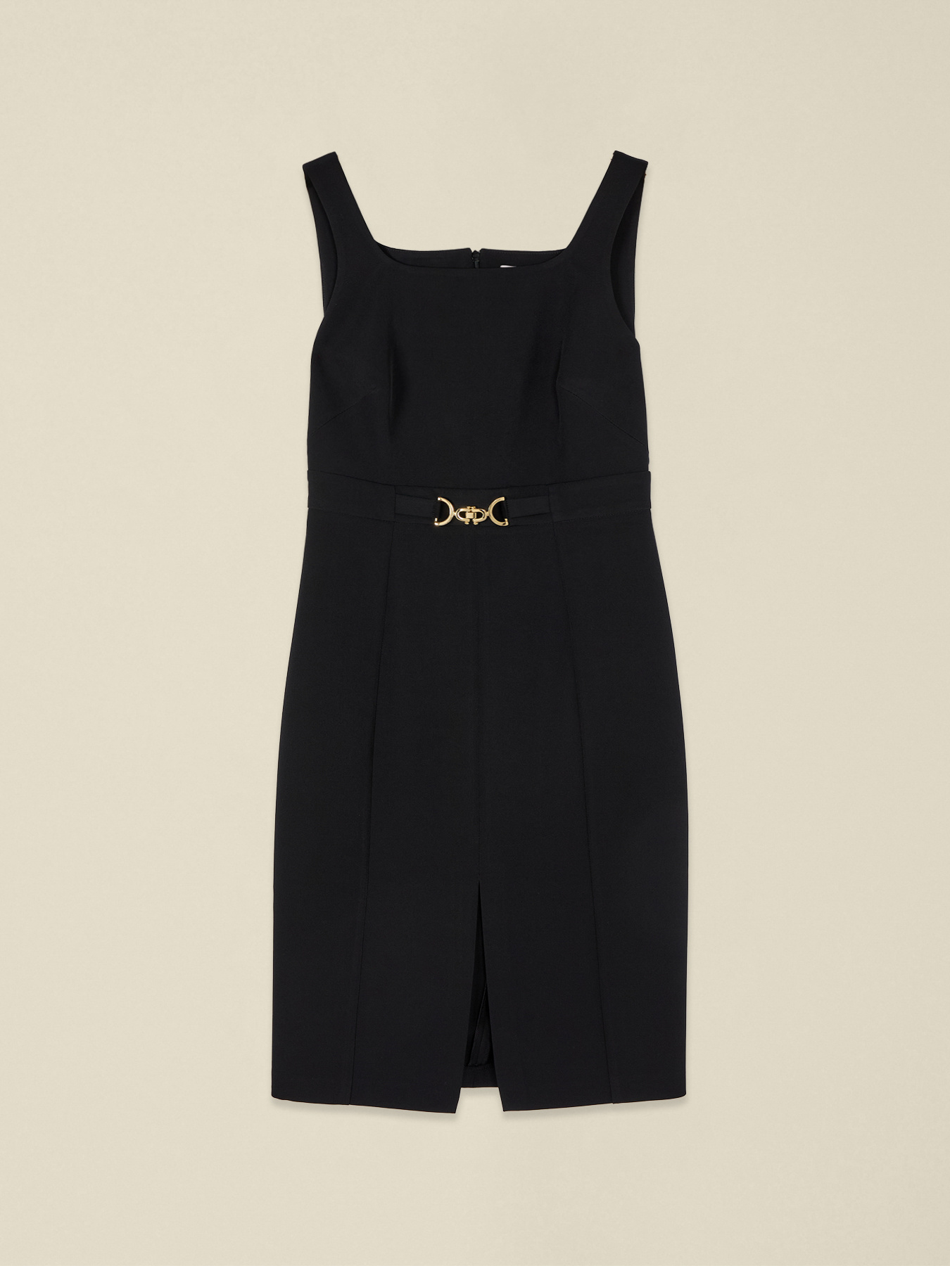 Sheath dress with metal buckle image number 3