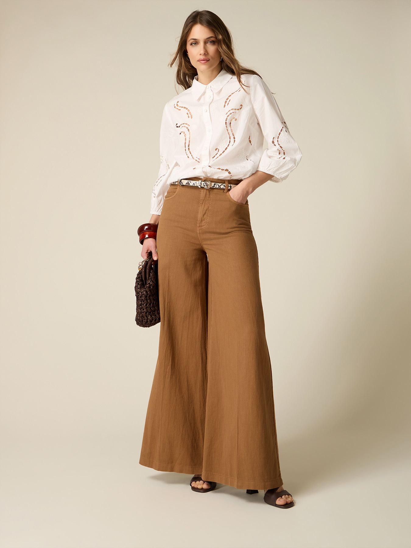 Pantalon wide leg en coton teint d&eacute;lav&eacute; image number 0