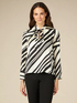 Geometric pattern blouse image number 0