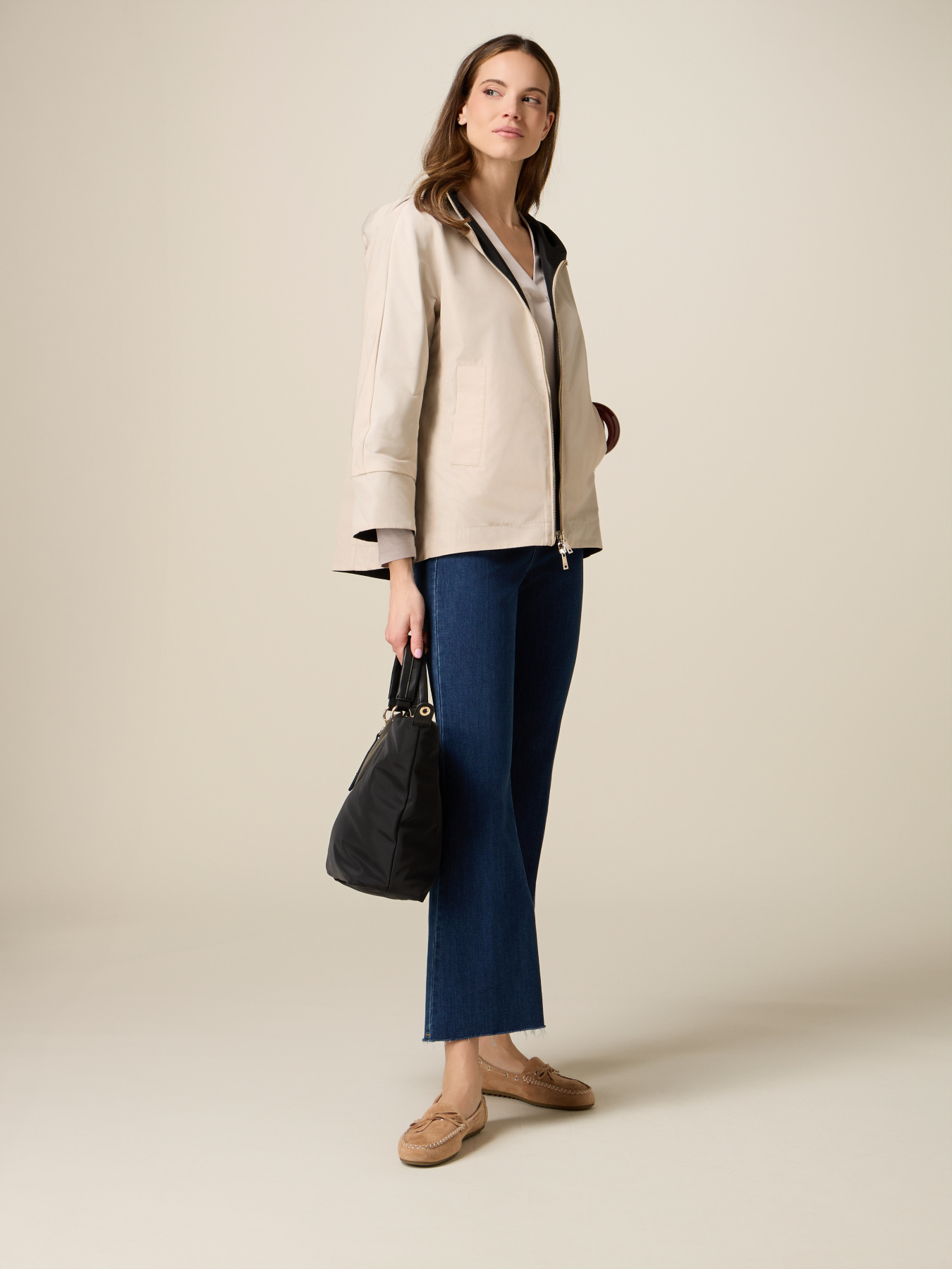Flared jeans image number 0