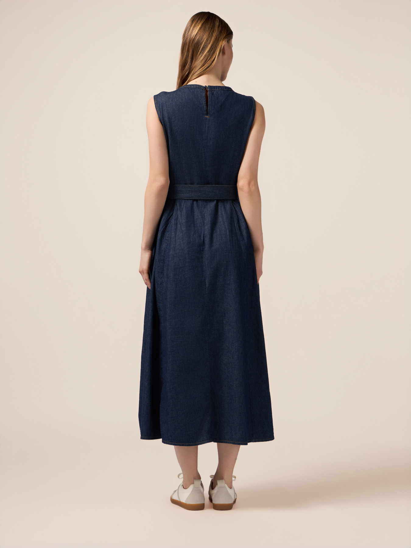 Vestito lungo in denim con micro cristalli image number 1