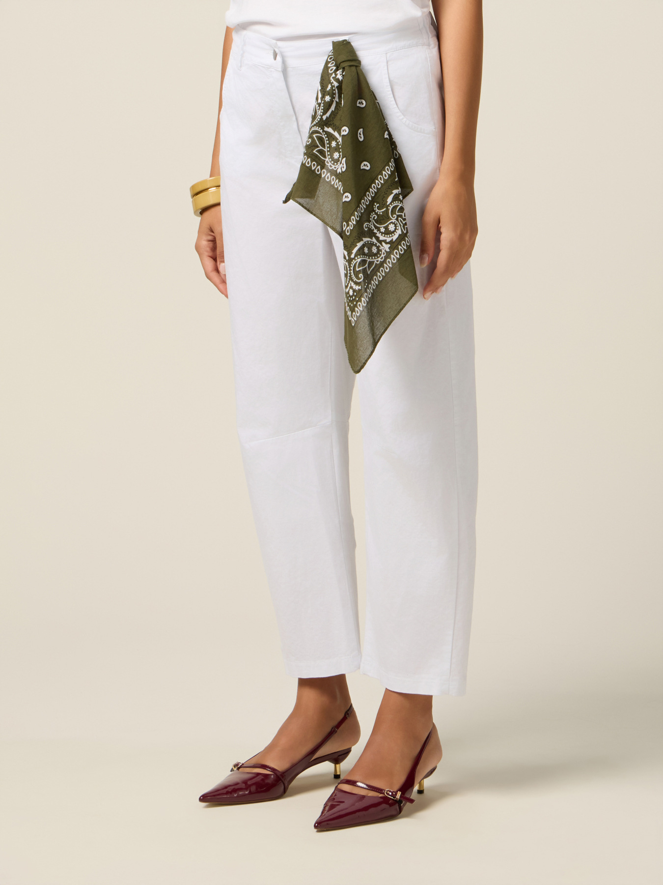 Barrel pants with bandana image number 3