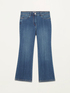 Umweltfreundliche Flared-Jeans mit Schmuckknopf image number 4