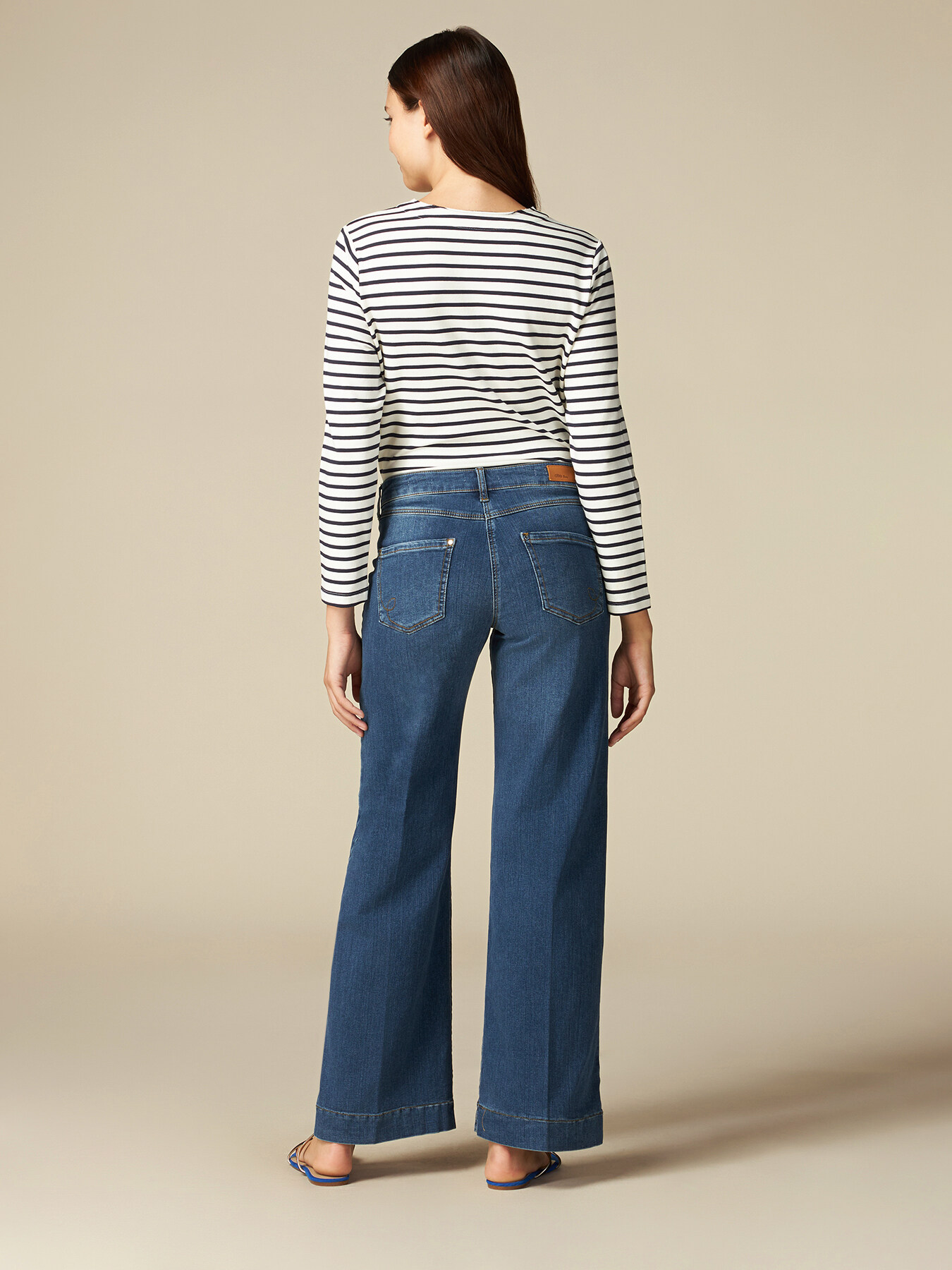 Flowing jeans with button detail image number 1