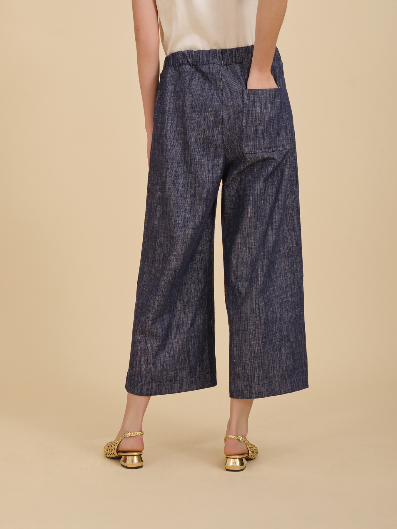 Cropped-Hose in Denim-Optik image number 1
