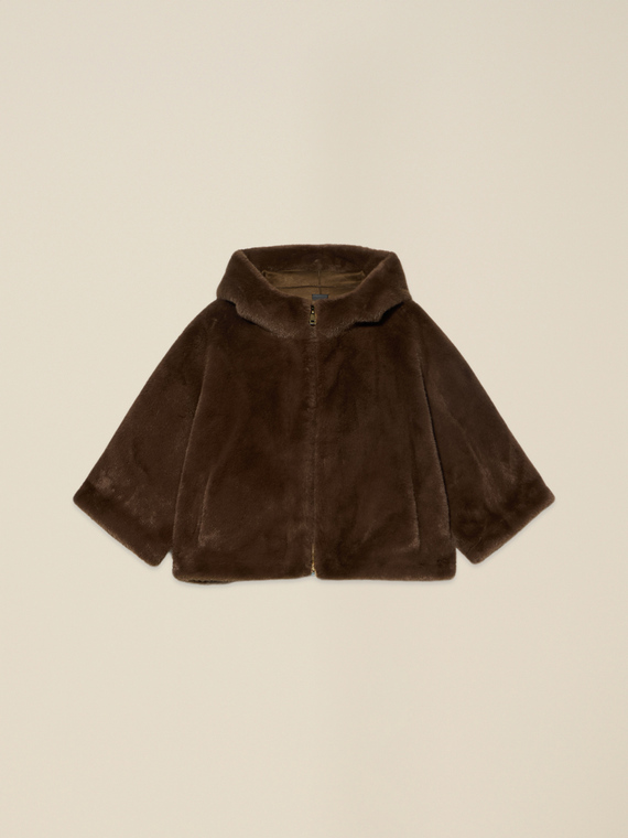 Short hooded cape