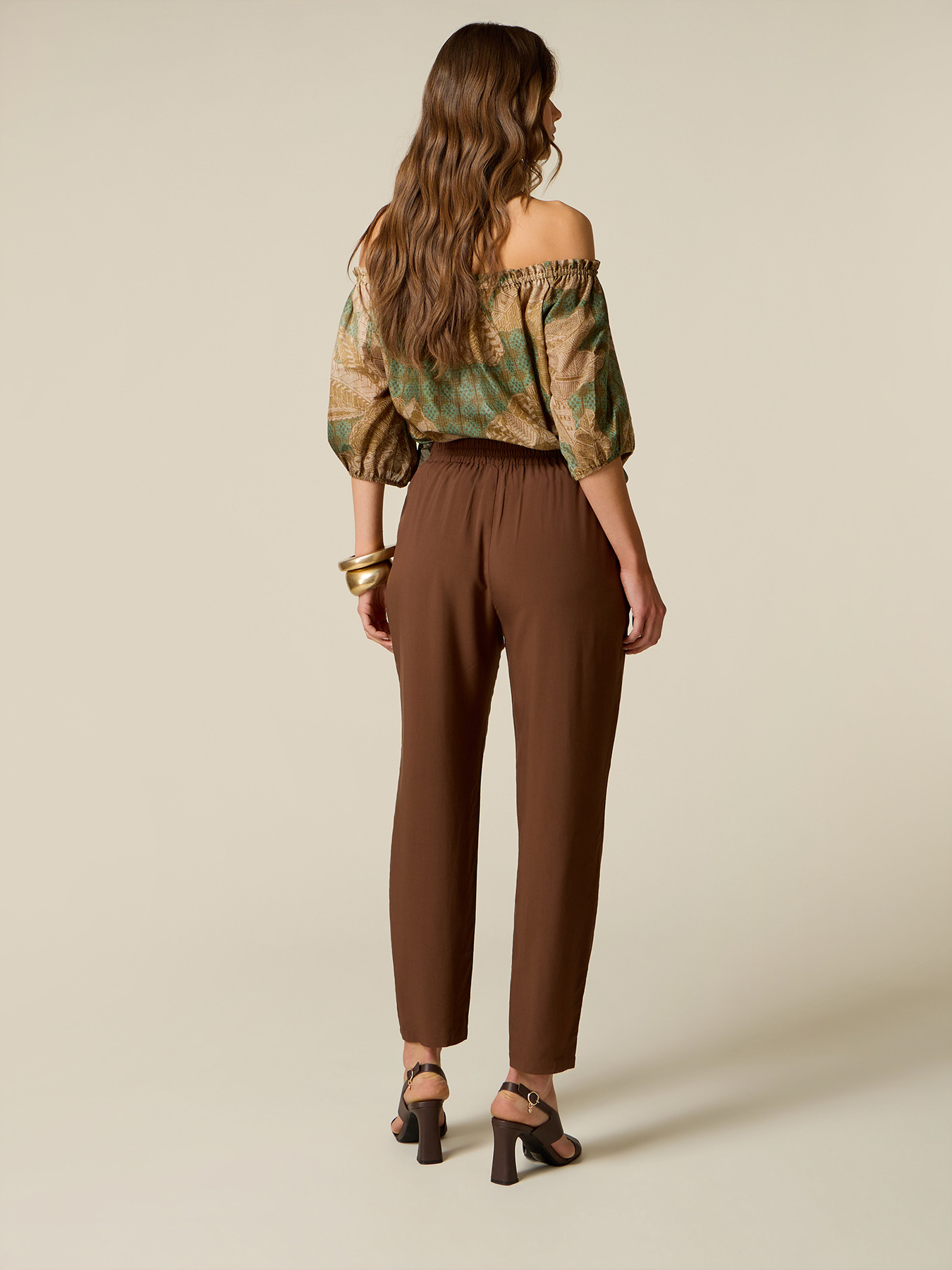 Pantalon jogger en viscose image number 1
