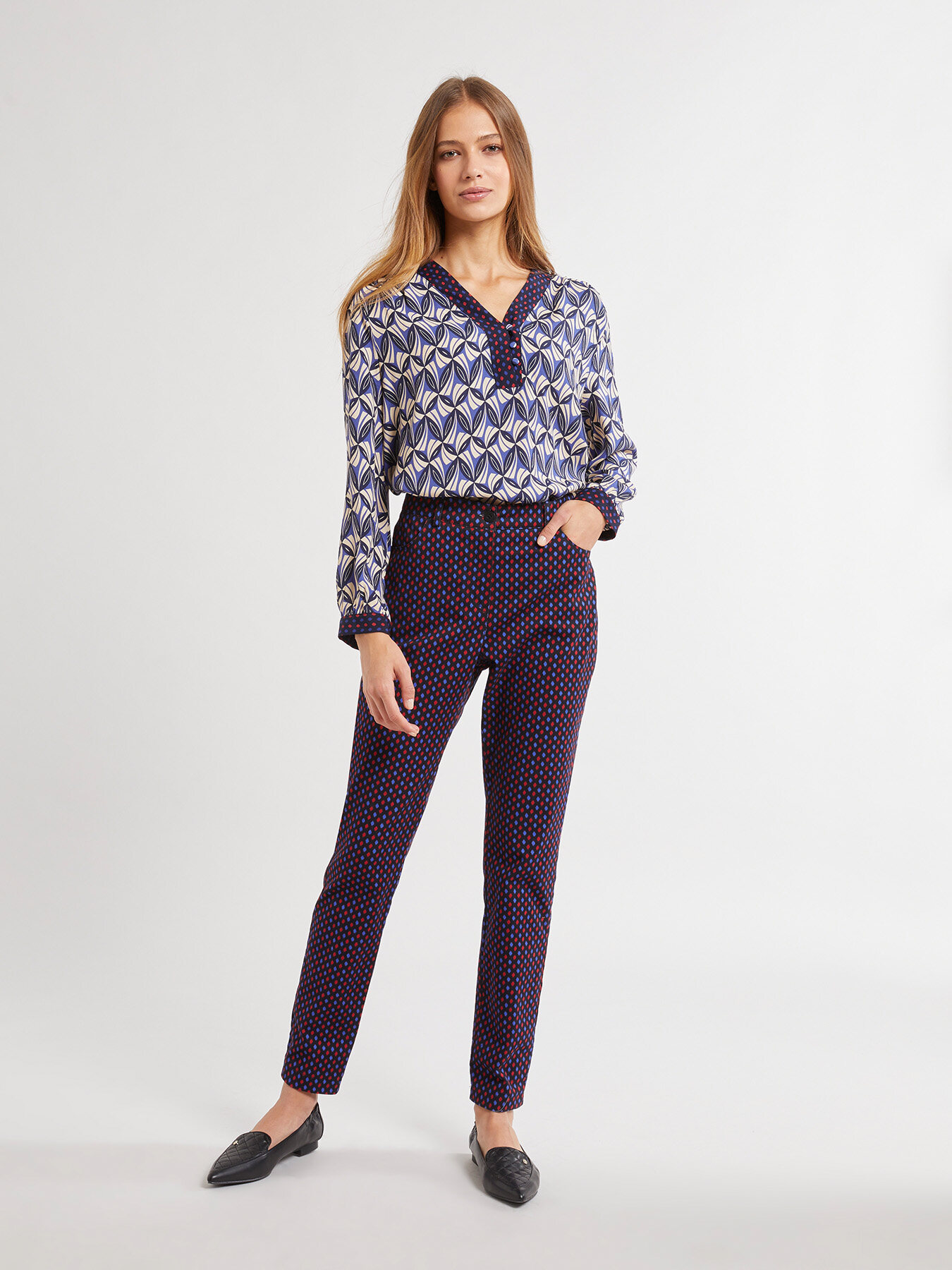 Patterned skinny trousers image number 0