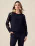 Rundhals-Pullover mit Spitzenstickerei image number 0