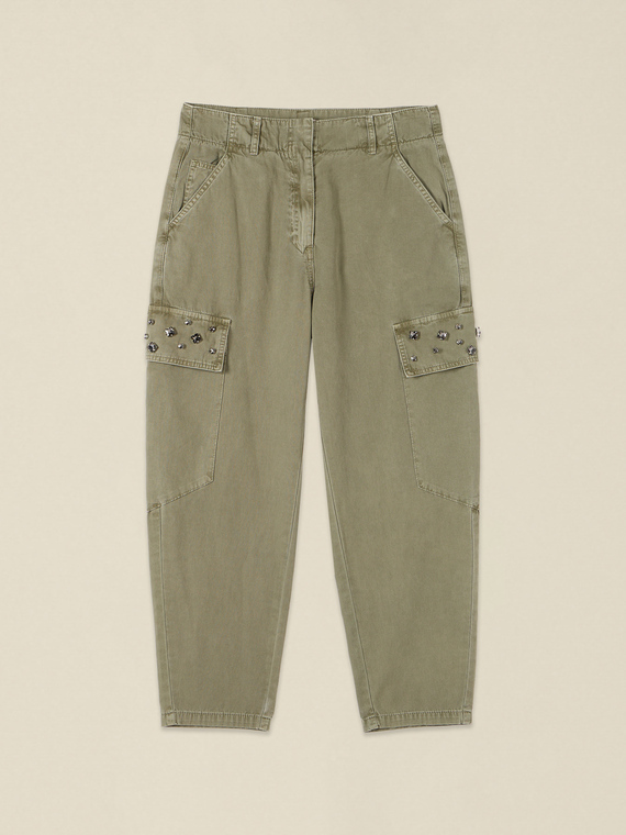 Cotton cargo pants with studs