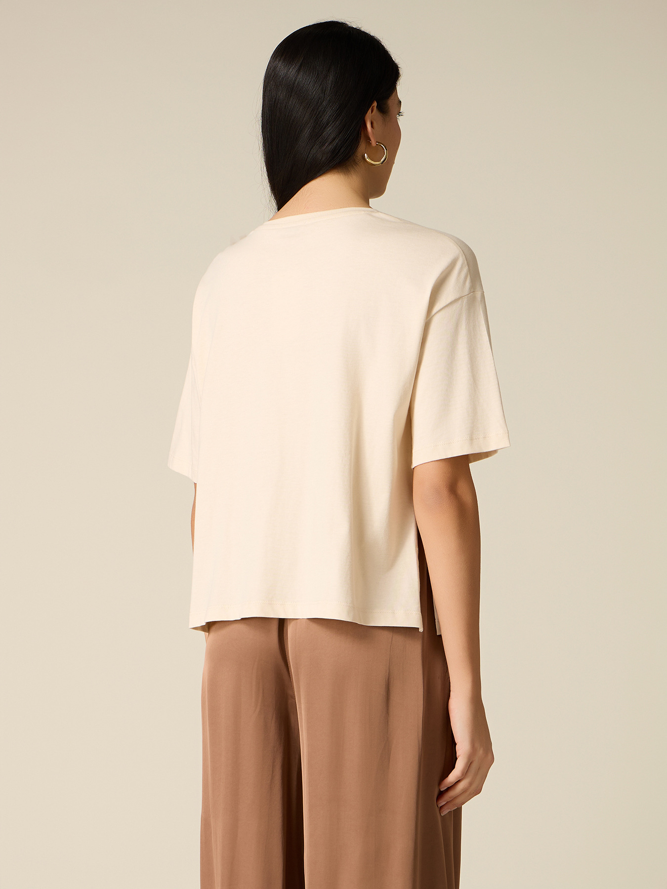 T-shirt with tulle appliqu&eacute; image number 1