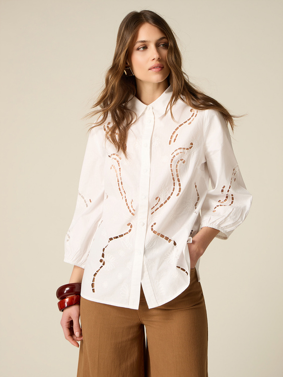 Camisa en sangallo