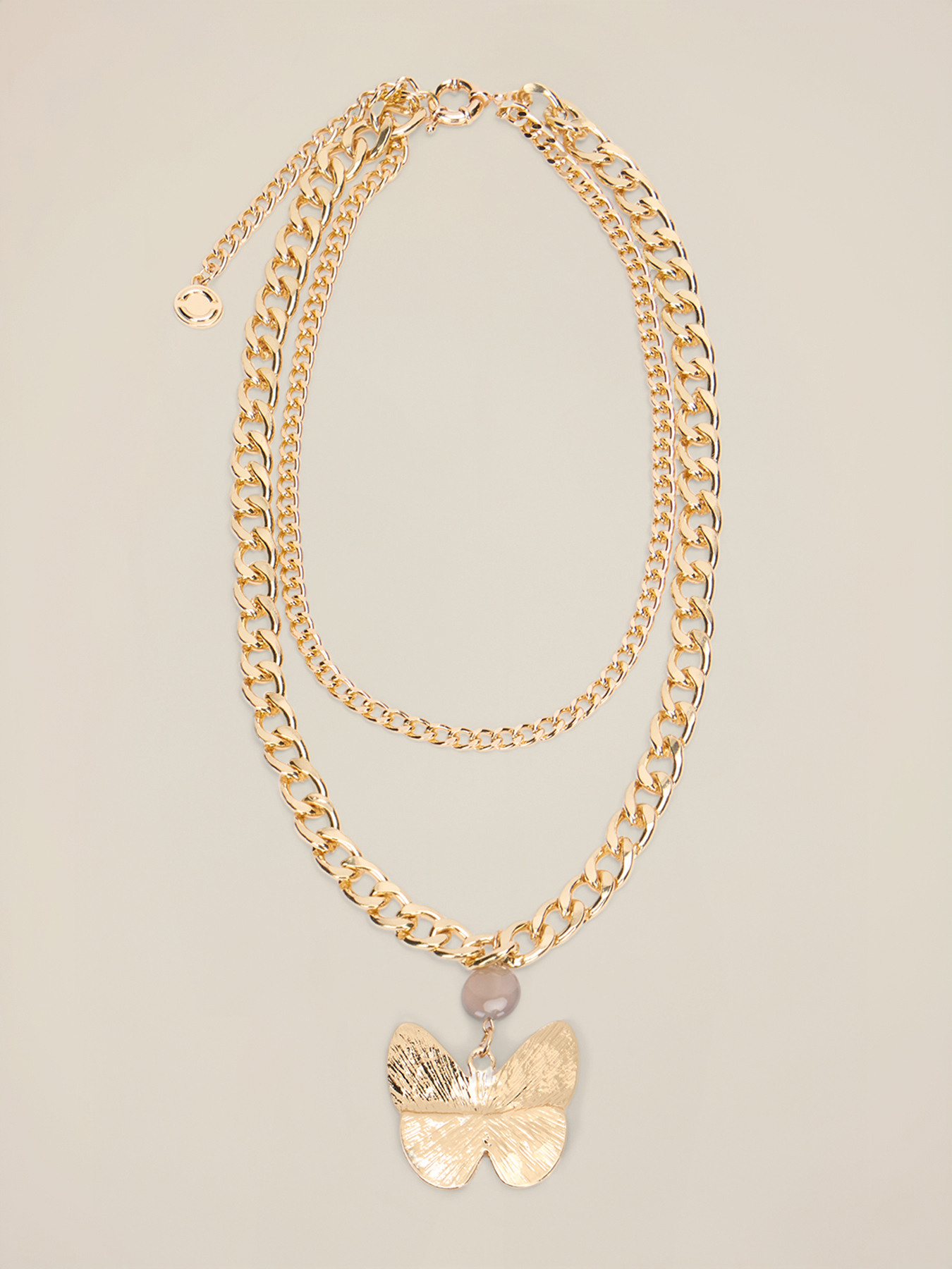 Collier en m&eacute;tal avec pendentif papillon image number 1