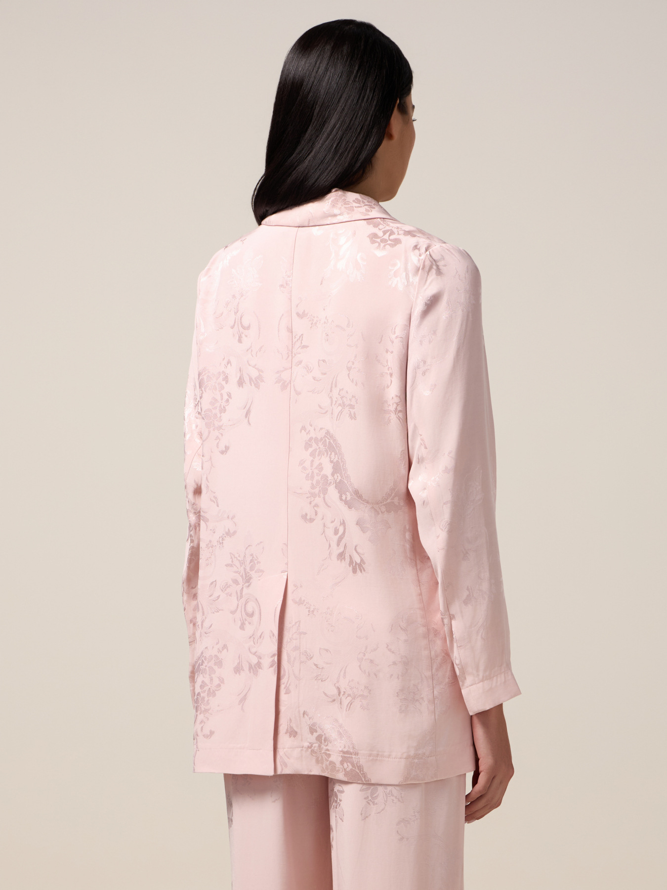 Blazer jacquard con spilla image number 1