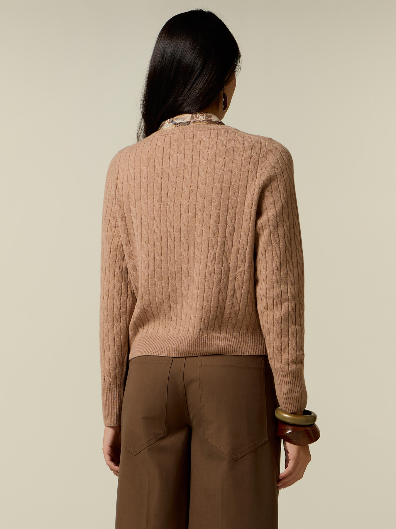 Cardigan in lana/cashmere a trecce image number 1