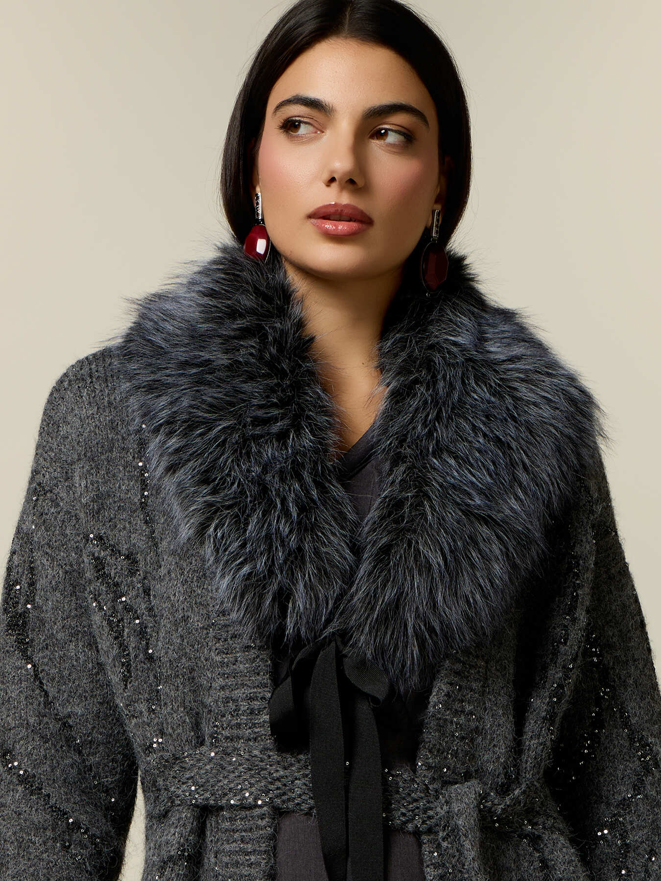 Knit coat with sequin embroidery image number 2