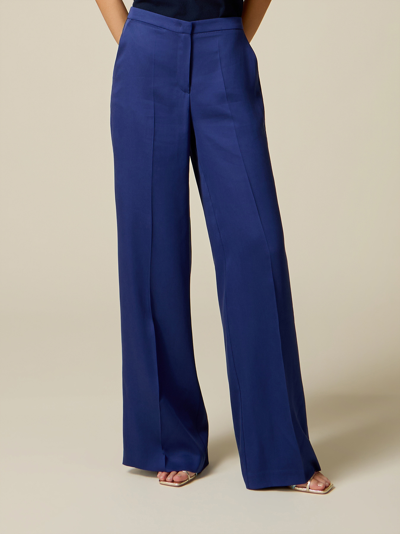 Pantalon palazzo en satin de lyocell image number 3