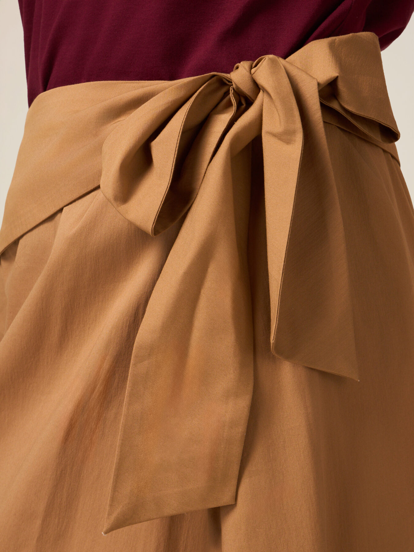 Midi poplin skirt with sash image number 2