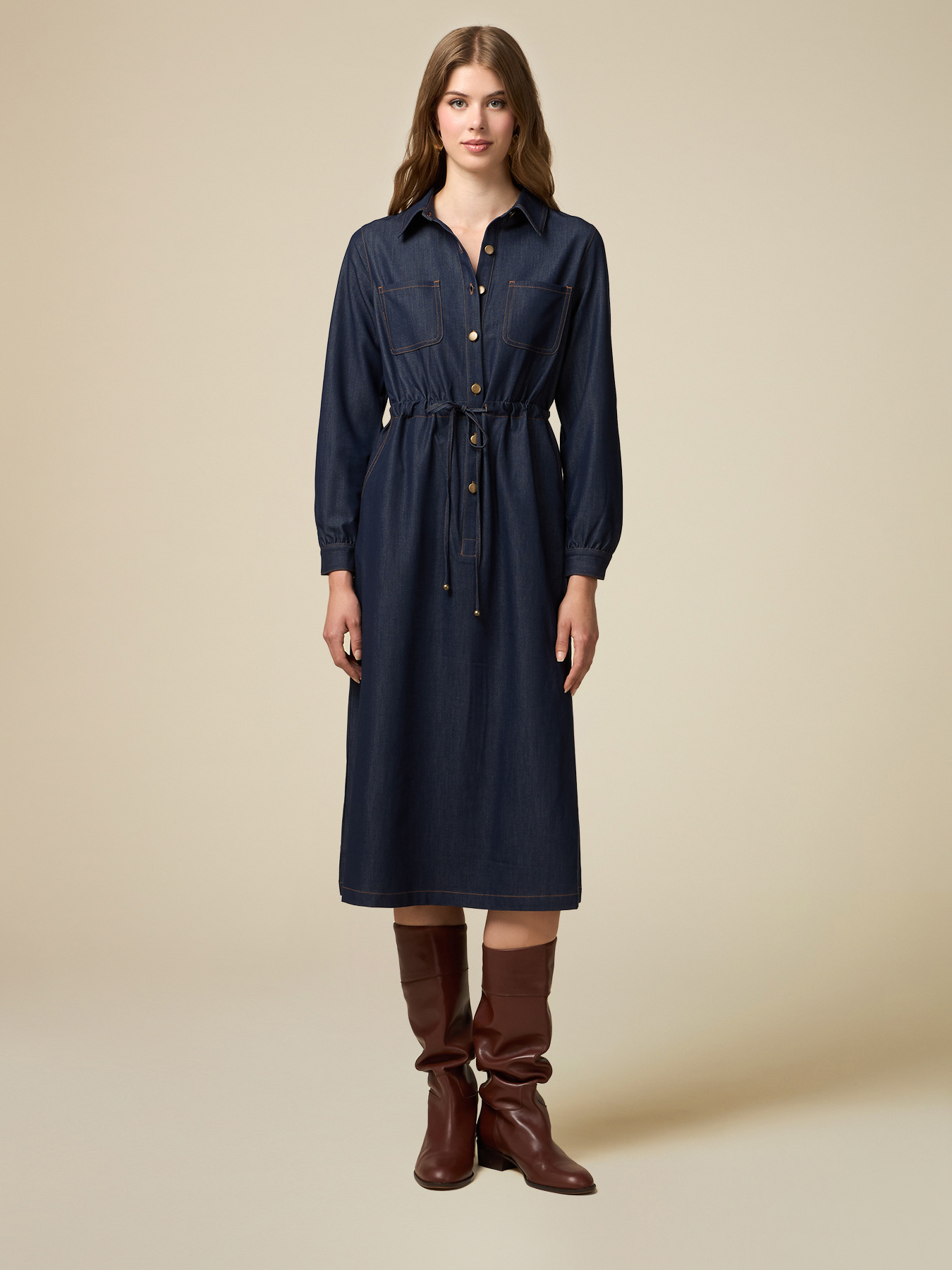 Hemdblusenkleid aus leichtem Denim image number 0