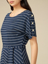 Vestito in jersey a righe image number 2