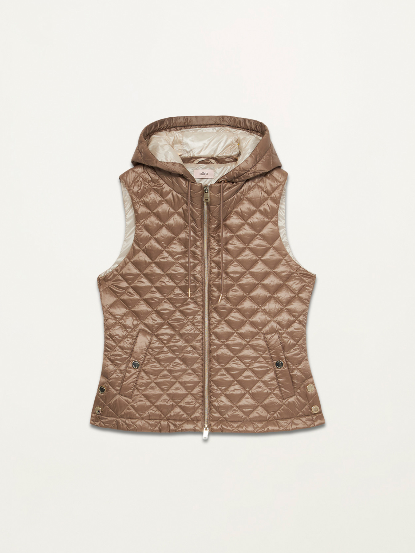 Sleeveless lightweight down jacket image number 3