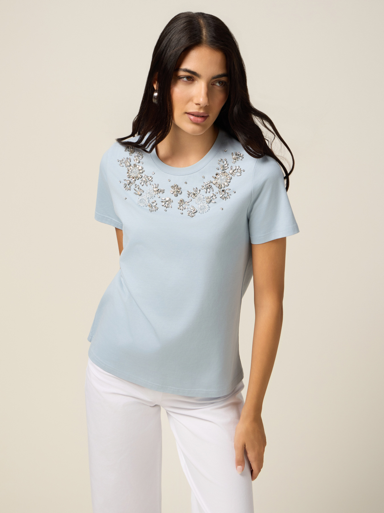 Camiseta con bordado de joya image number 0