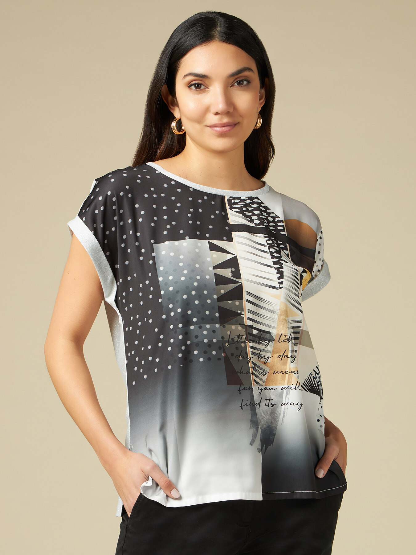 Top aus zwei verschiedenen Materialien mit Aufdruck image number 0