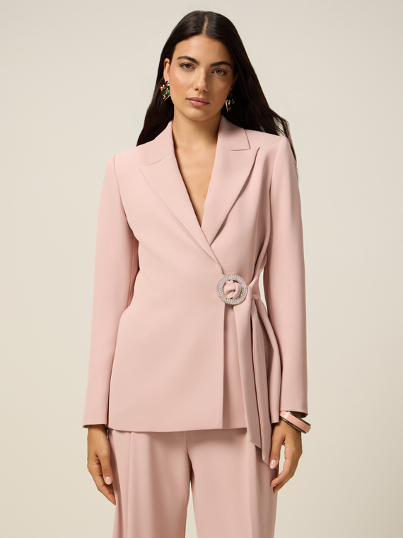 Blazer mit Schmuckschnalle