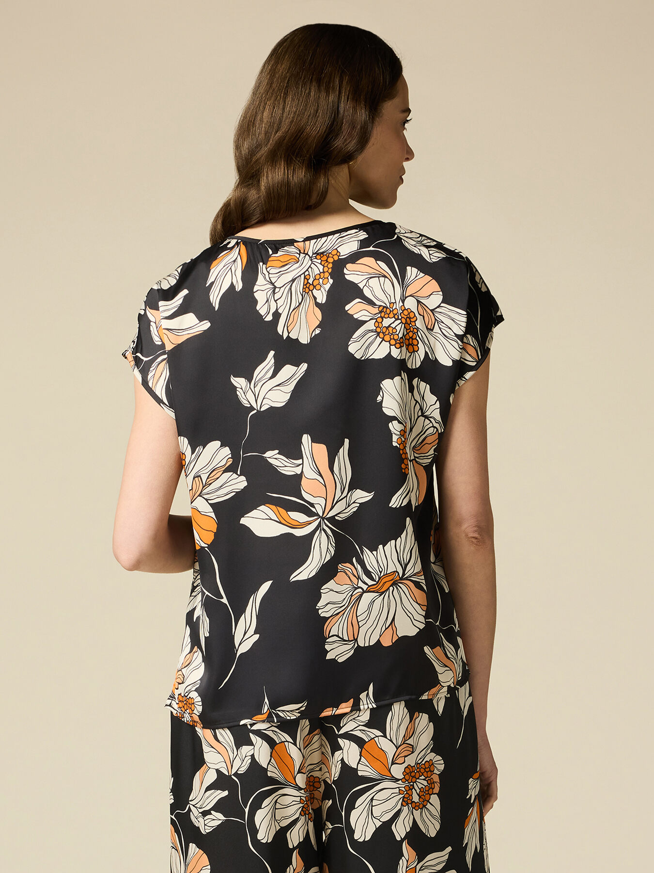 Bluse mit Blumenmuster image number 1