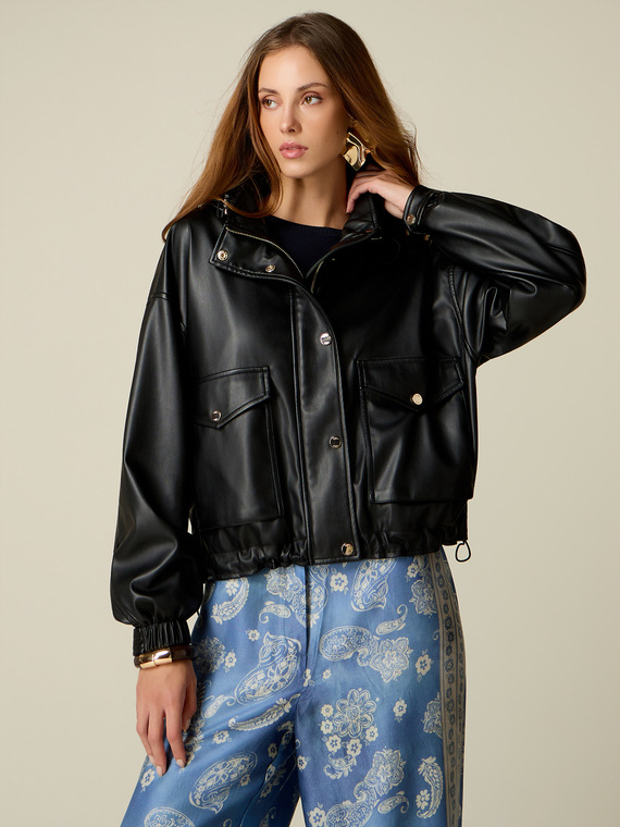 Jacket with hood and pockets