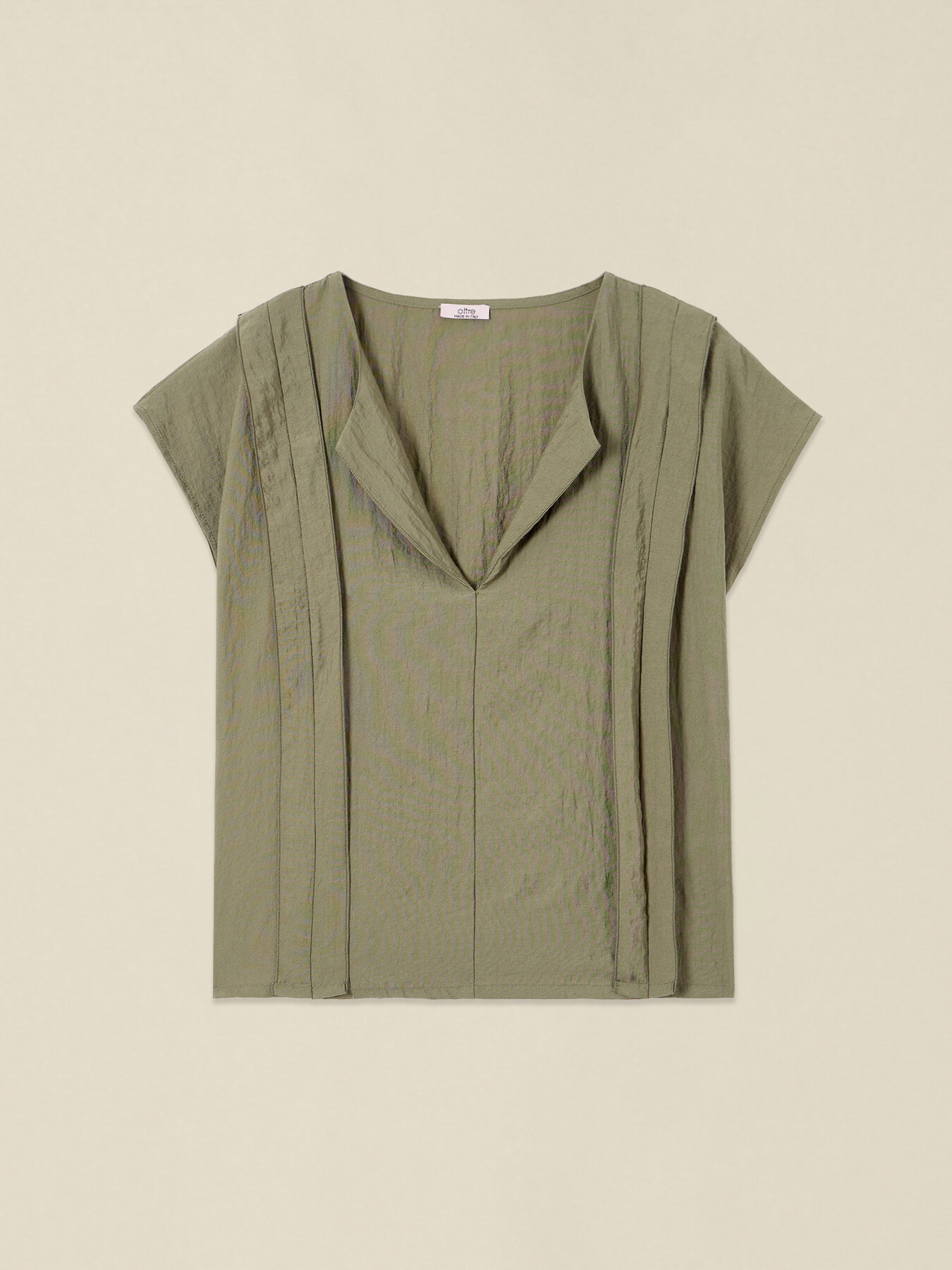 Blouse with short kimono sleeves image number 3