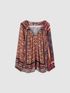 Scarf print blouse with chain image number 3