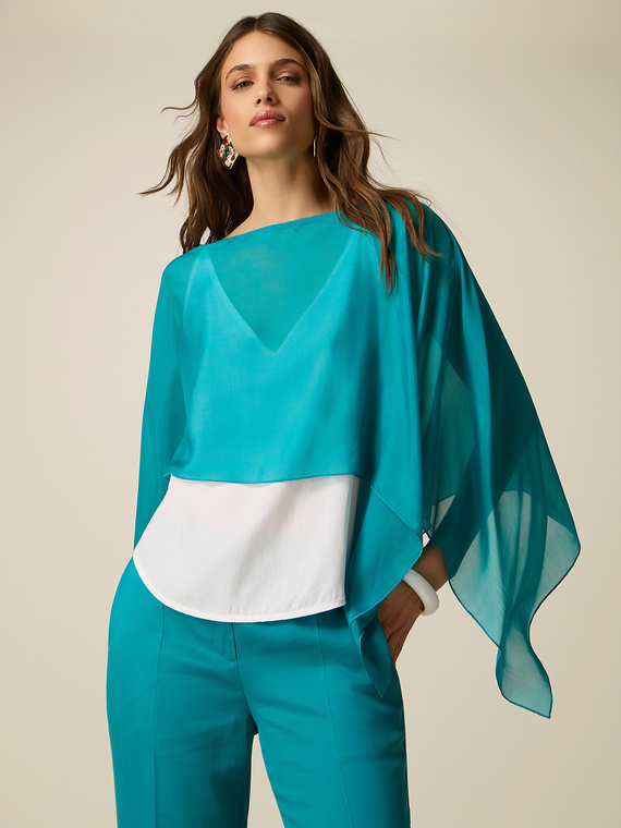 Poncho cubre hombros en georgette