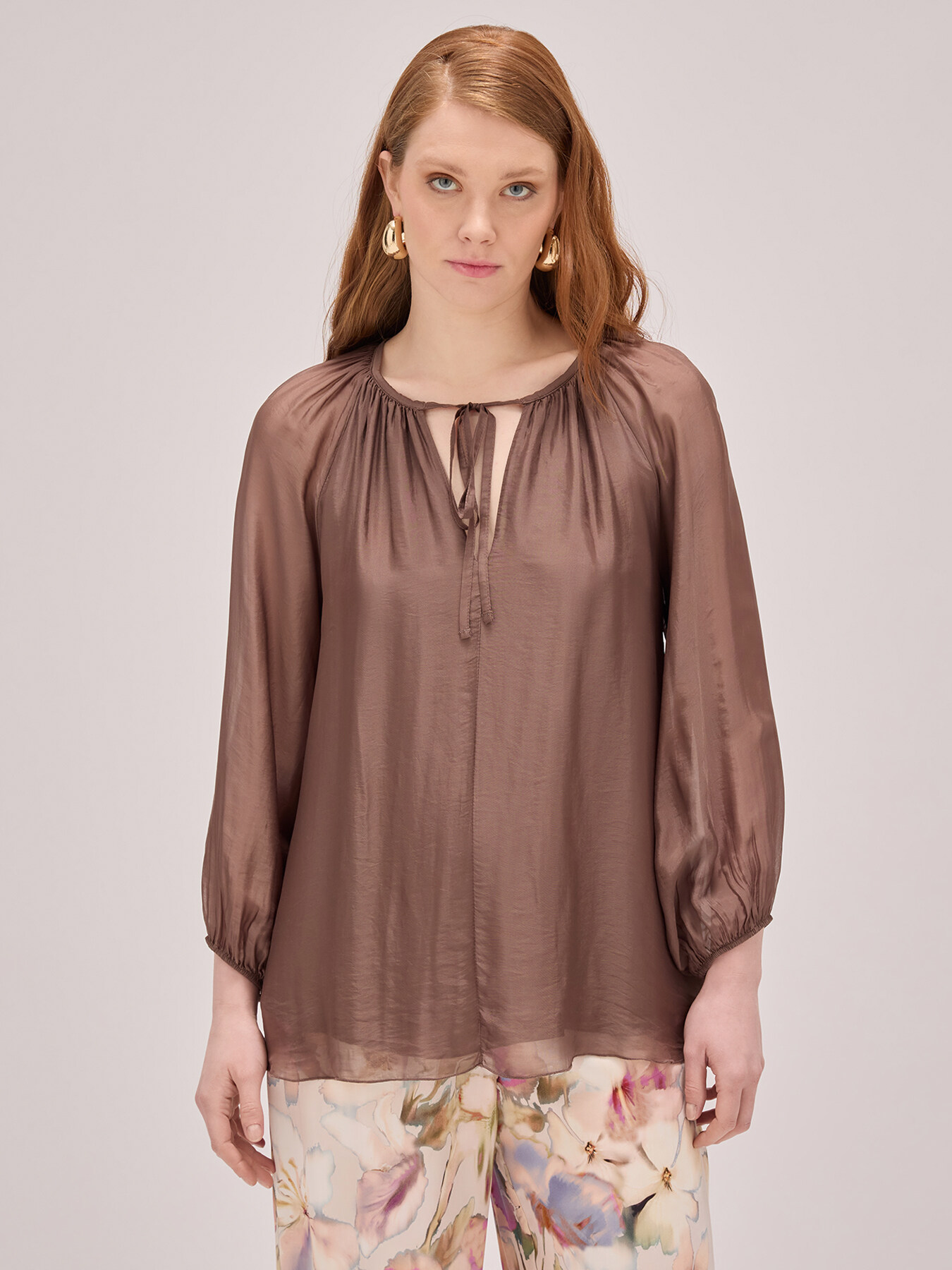 Blouse en soie m&eacute;lang&eacute;e image number 0