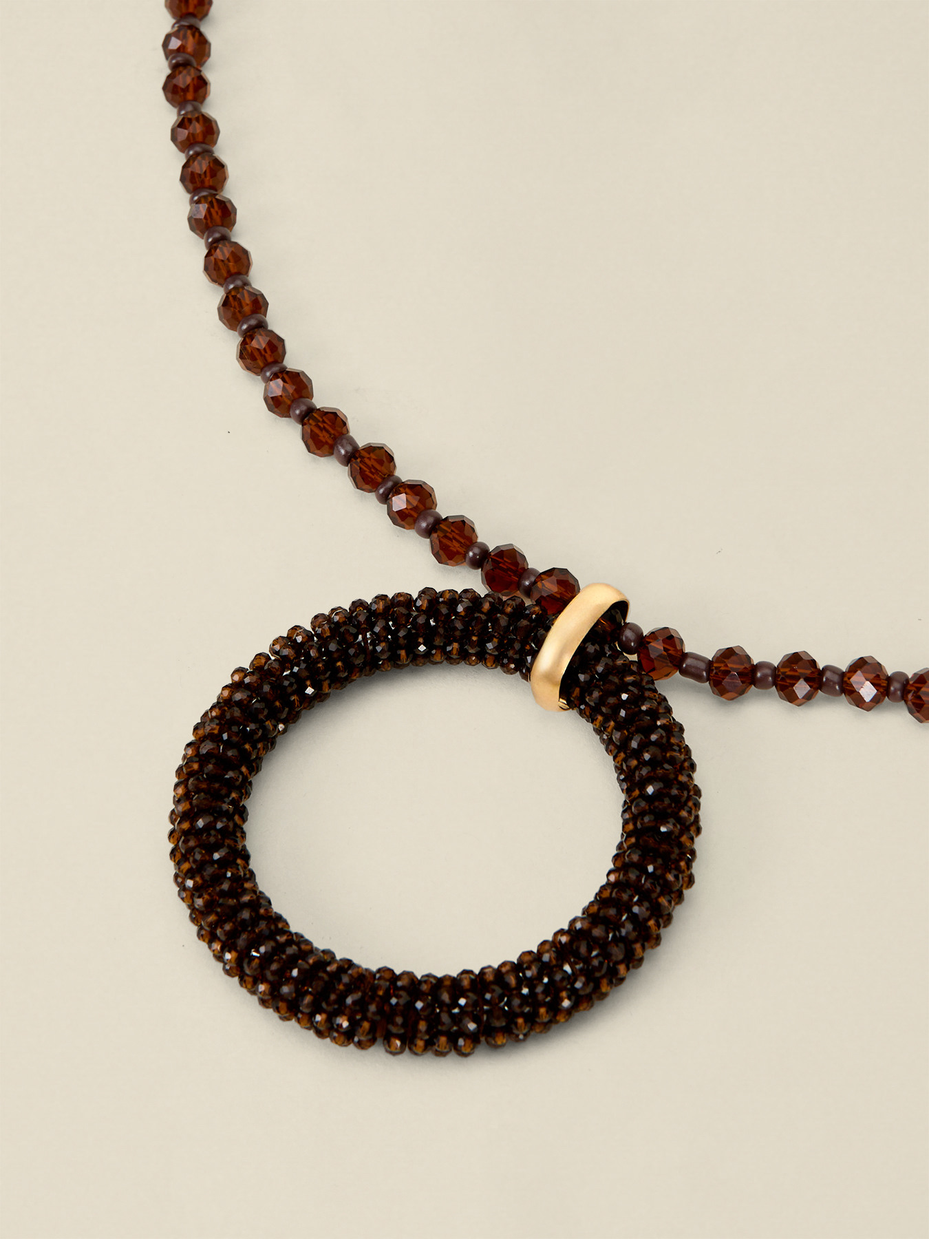 Long necklace with beads image number 2